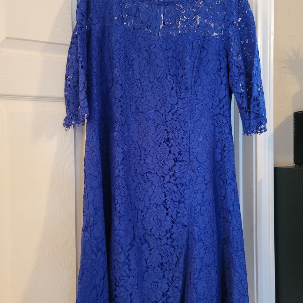 Lace dress